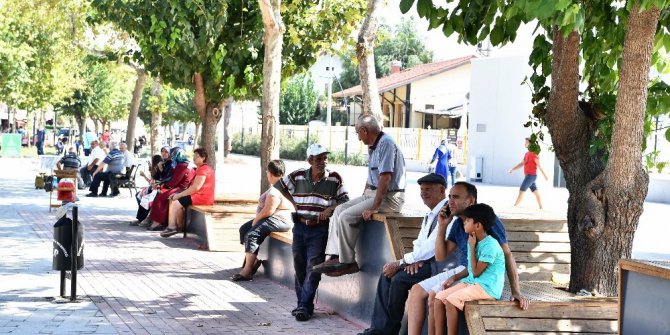 Çiğli Kasaplar Meydanı’na sihirli dokunuş