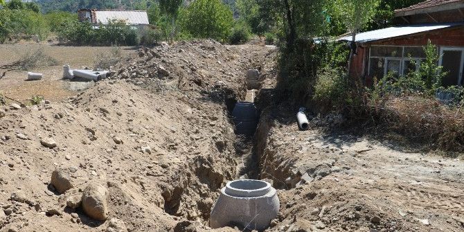Yeşildere’nin Altyapısı Adım Adım Tamamlanıyor