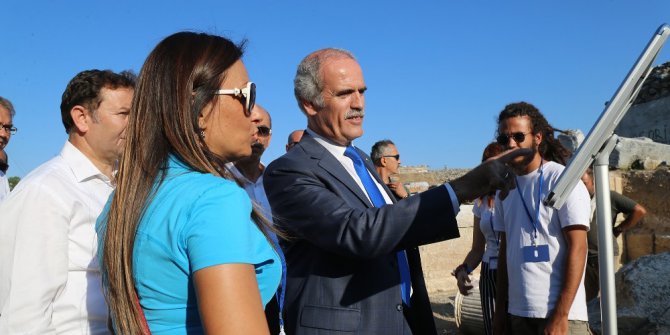 Antik tiyatro eski kimliğine kavuşuyor