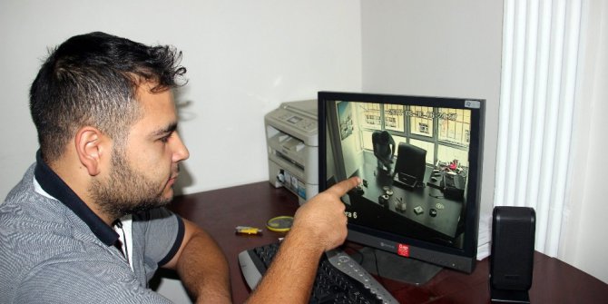 Sürücü kursunda üç gün arayla yaşanan hırsızlık güvenlik kamerasında
