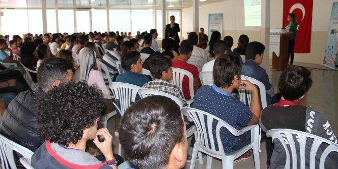 Van’da 15 Temmuz Şehitleri Anıldı