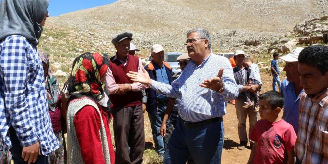 Kumluca’da 2 bin metrede yol sevinci