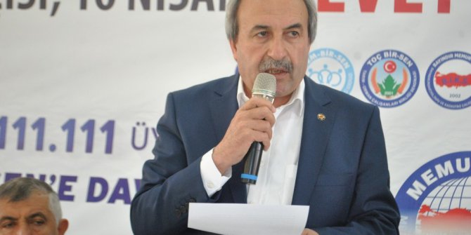 Öğretmenler iki hafta süreyle yeni müfredatı inceleyecek