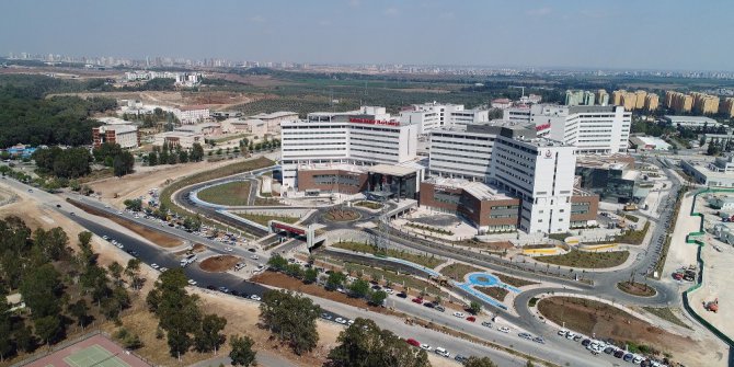 Şehir Hastanesi girişine dönel kavşak