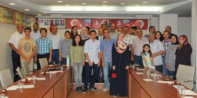 Akşehir Belediyesi başarılı öğrencileri ödüllendirdi