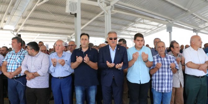 Gazeteci Nuri Sabırsız son yolculuğuna uğurlandı