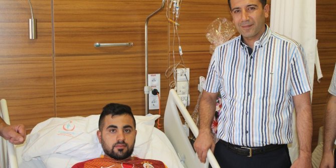 Ameliyat olan uzman çavuşa ziyaret