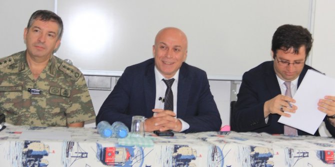 Hakkari’de ‘Güvenli Okul’ toplantısı