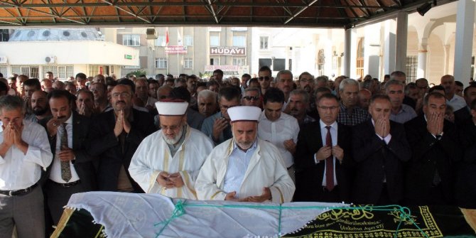 AK Parti Milletvekili Serdar’ın acı günü