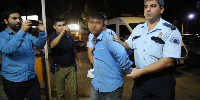 Ailesiyle yolculuk eden polis cam silen kişiler tarafından darp edildi