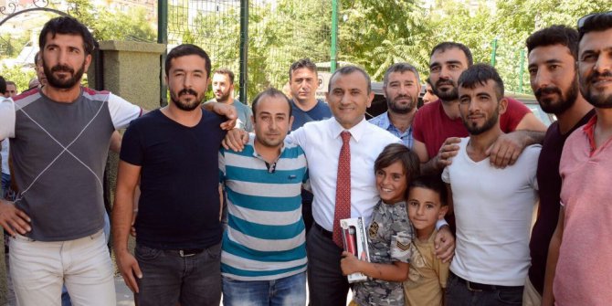 Tunceli’de 50 öğretmenin tayini durduruldu