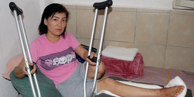 Otomobilin çarpıp kaçtığı Kırgız kadının başına gelmeyen kalmadı