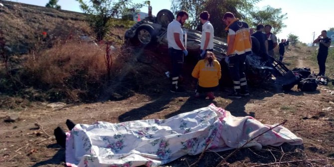 Aynı araçta aynı aileden 7 kişi hayatını kaybetti