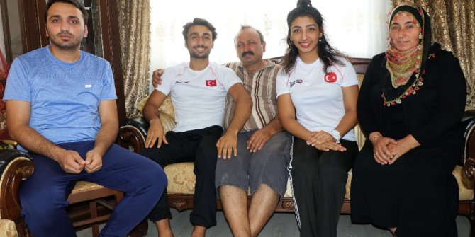 Adanalı ailenin "milli" çocukları