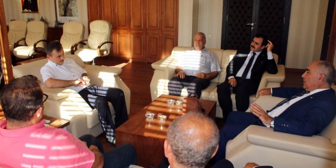 Birecik’te eğitim sorunları masaya yatırıldı