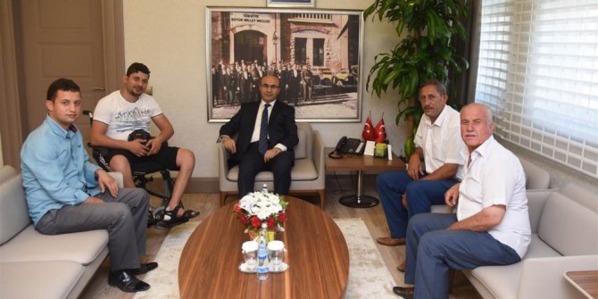 Vali Demirtaş: "Şehitlerimize minnet borçluyuz"