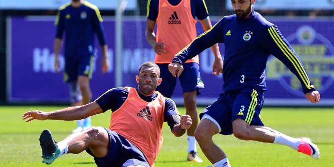 Fenerbahçe hazırlıklarını sürdürdü