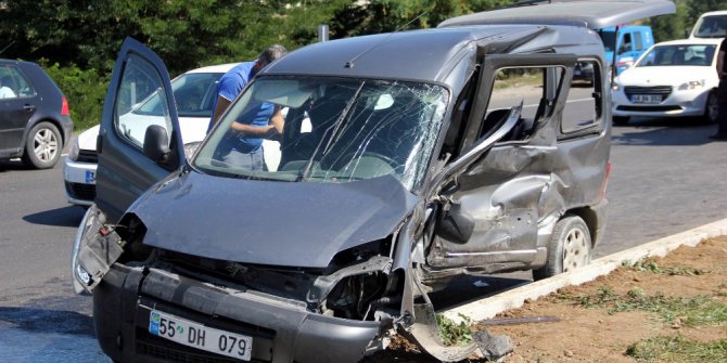 Samsun’da feci kaza: 2 ölü, 5 yaralı