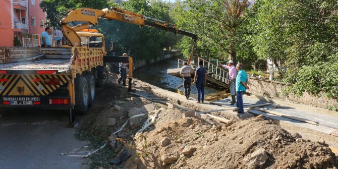 Yahyalı’da yeni meydan için çalışmalar başladı