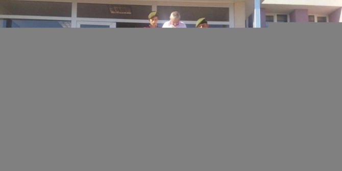 Ayvalık’ta 20 mülteci ve 3 organizatör yakalandı