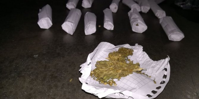 Uyuşturucu satıcılarına gece baskını