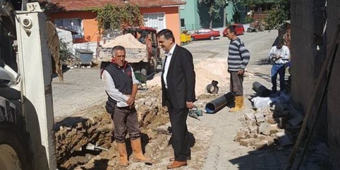 Pazaryeri’nde kanalizasyon hatları değiştiriliyor