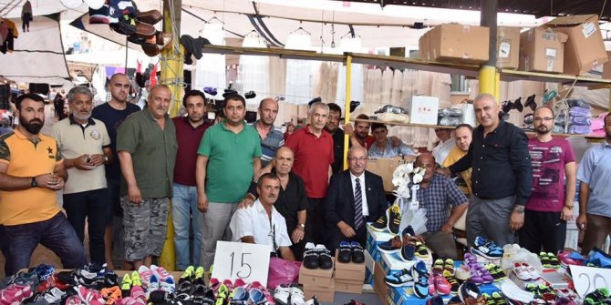 Başkan  Albayrak’a Pazarcılardan yoğun ilgi