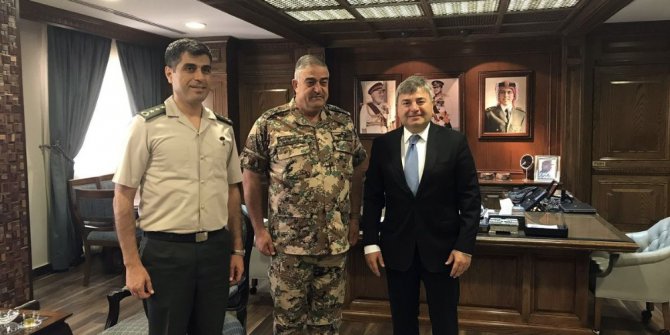 Türkiye’nin Ürdün Büyükelçisi Karagöz, Ürdün Genelkurmay Başkanı ile görüştü