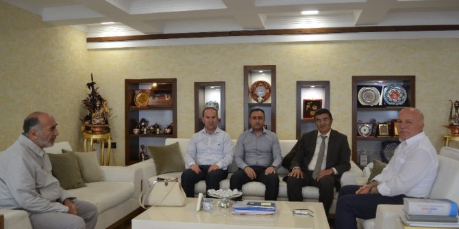 Başkan Sekmen’den devlet koruması altındaki çocuklara anlamlı destek