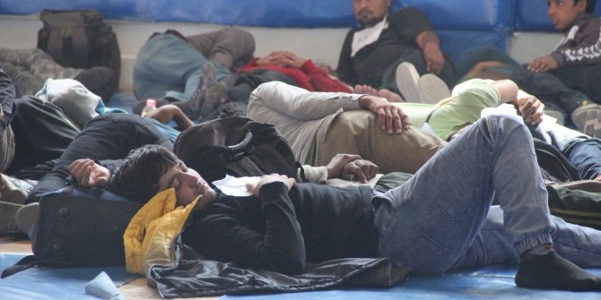 Bolu’da 94 kaçak yolcu yakalandı