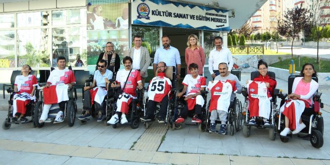 Atakum’dan şampiyonlara yeni idman sahası