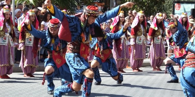 Burhaniye’de 95. kurtuluş günü coşkulu törenlerle kutlandı