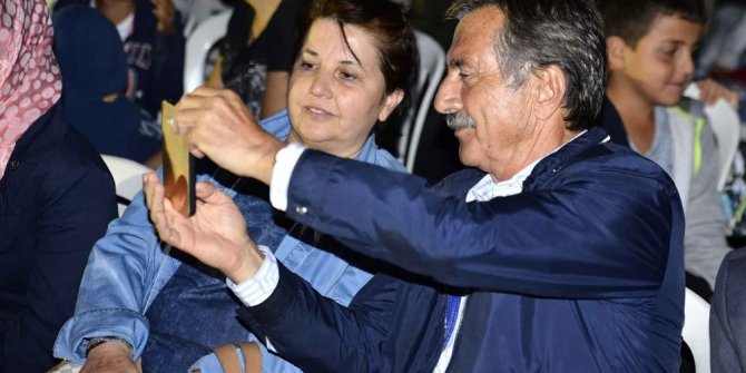 Tepebaşı’ndan Şeker Mahallesi’nde halk konseri