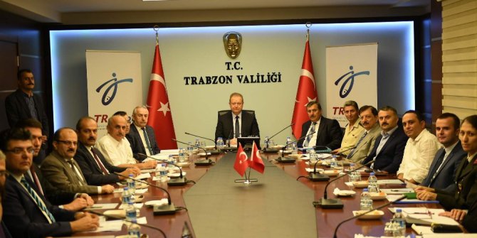 Eğitim-öğretim döneminde okulların çevresinde alınacak güvenlik tedbirleri masaya yatırıldı