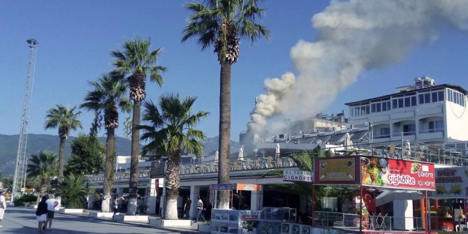 Akçay’da baca yangını kordonu duman altında bıraktı