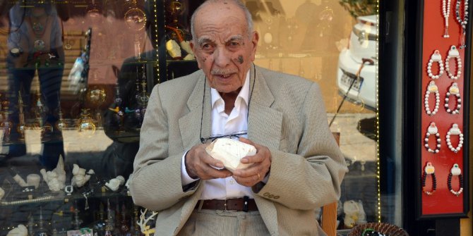 Eskişehir’in en yaşlı lületaşı ustası Hasan Hüseyin Çaydere: