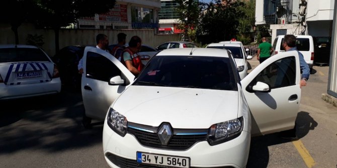 Servisçi kavgasında gözaltına alınan şüpheliler adliyeye sevk edildi