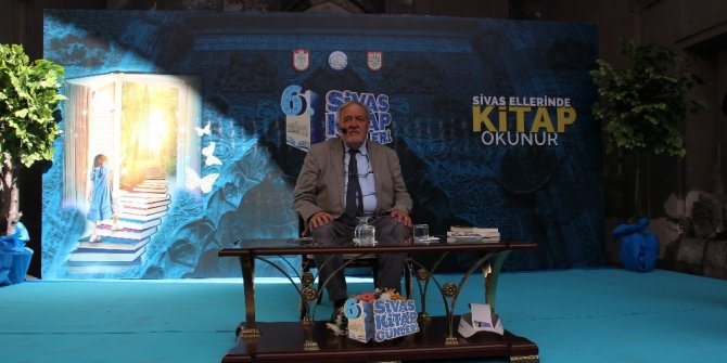 İlber Ortaylı: "Tabulara çomak sokamazsınız"
