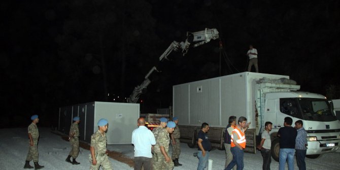 Yangınzedeler için konteynerler kurulmaya başlandı