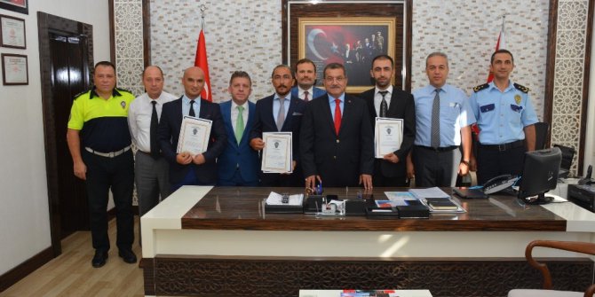 Antalya’da "Ayın Polisleri" ödüllendirildi