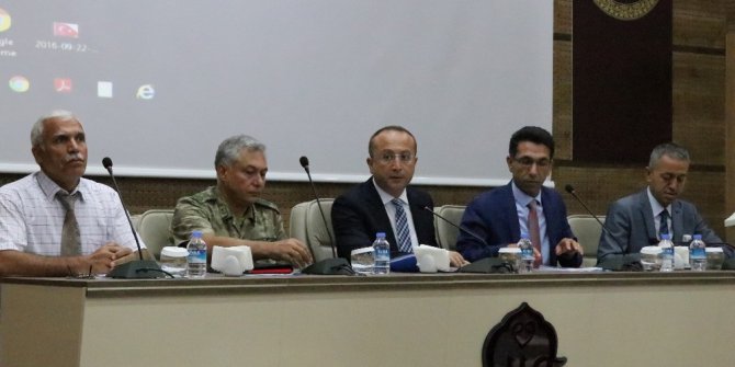 Siirt Valisi Atik’ten okul müdürlerine sert uyarı