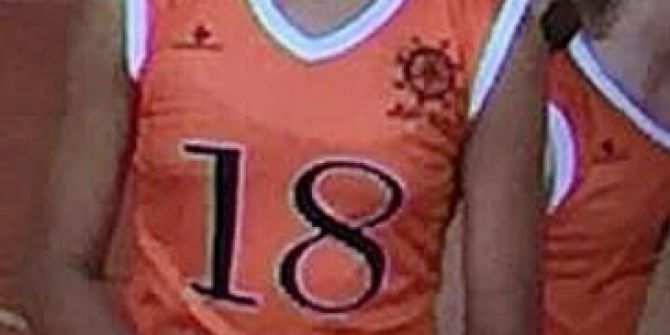 12 Yaşındaki Voleybolcu, Eczacıbaşı’nda