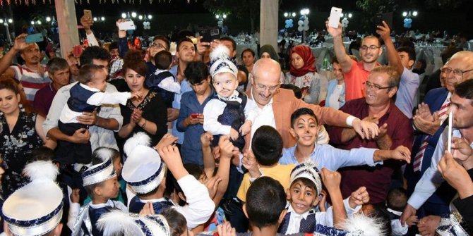 Altıeylül Belediyesi’nden toplu sünnet şöleni