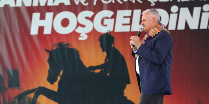 Başbakan Yıldırım: “15 Temmuz’da aziz milletin istikbaline kastettiler”