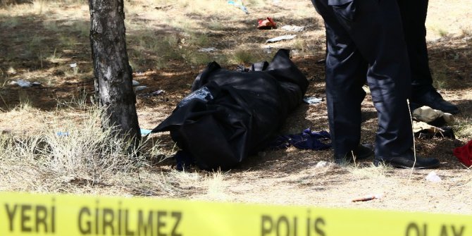 Ormanda ağaca asılı kadın cesedi bulundu