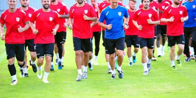 Samsunspor bu sezon 18 futbolcu transfer etti