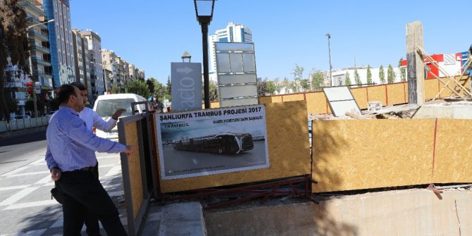 Çiftçi trambüs projesi çalışmalarını inceledi