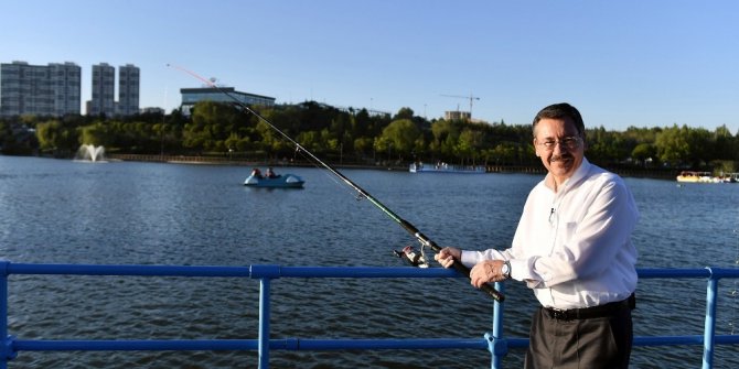 Gökçek, Göksu Park’ta Başkentlilerin yoğun ilgisiyle karşılaştı