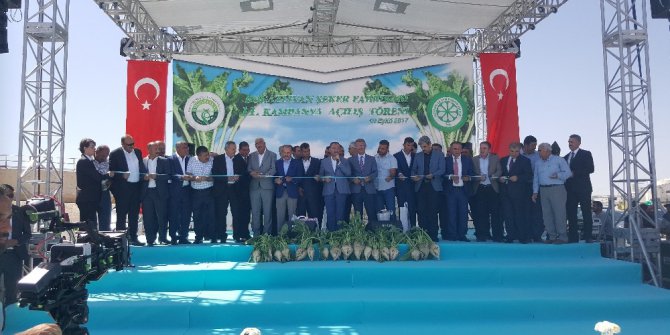 Pancar Çiftçisi’nin beklediği müjdeyi Başbakan Yardımcısı Bozdağ, Boğazlıyan Şeker Kampanya açılışında verdi