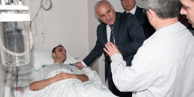 Vali Zorluoğlu yaralı polis memurlarını ziyaret etti